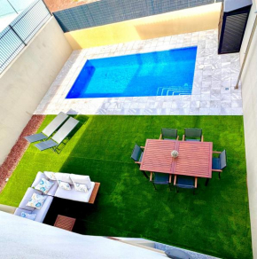 Golf villa pool relax tenerife south